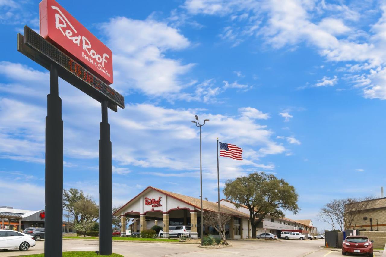 Irving Inn & Suites At Dfw Airport Exterior photo