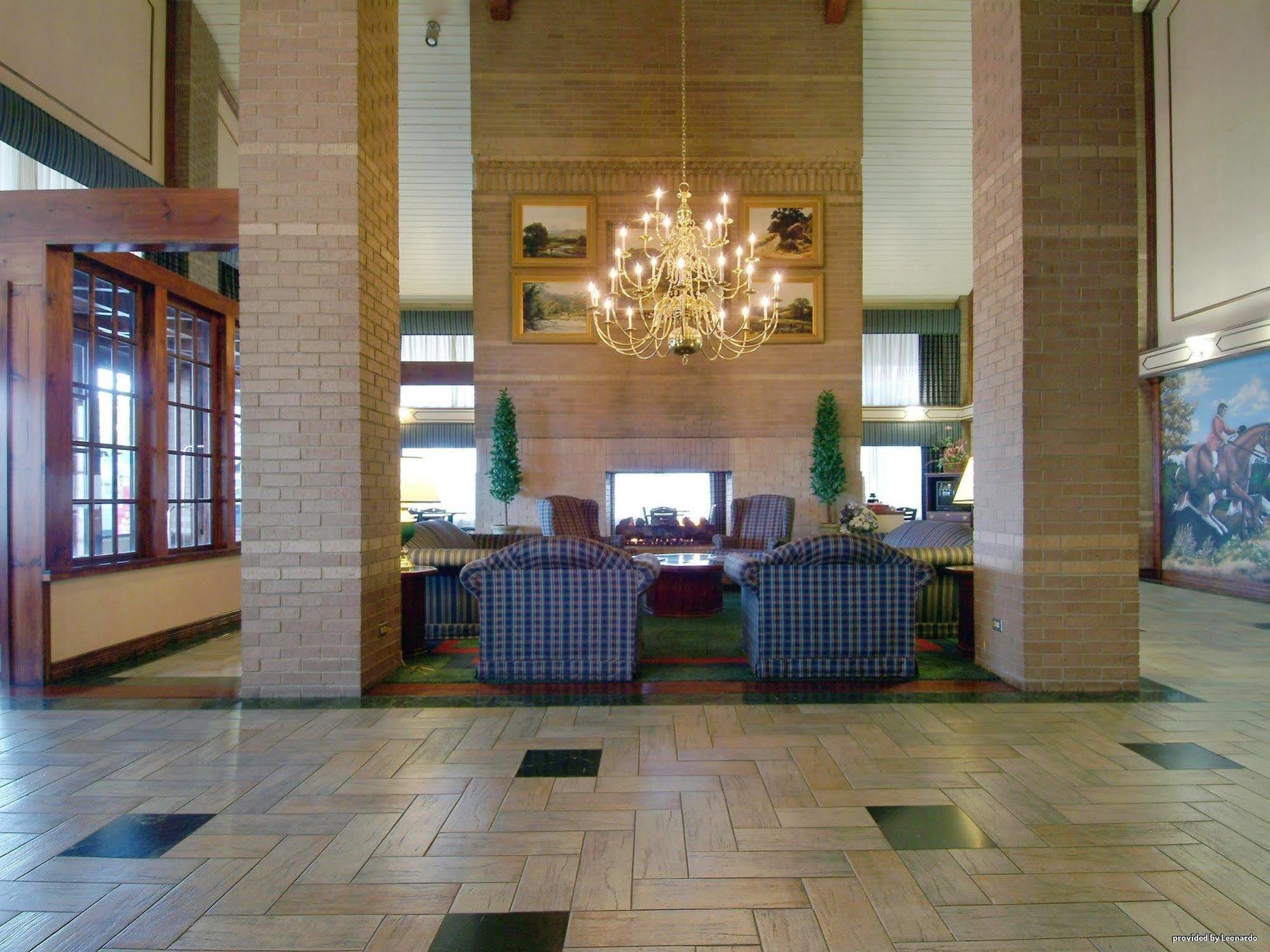 Irving Inn & Suites At Dfw Airport Interior photo